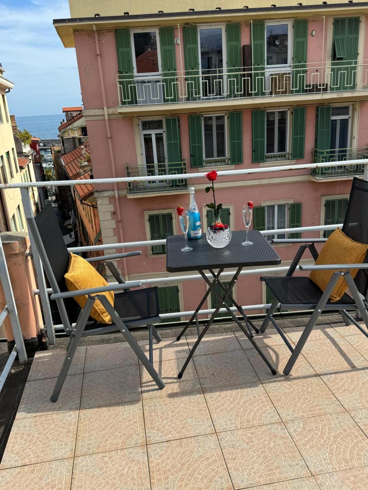 Casa Sarah Apartment Sanremo Exterior photo